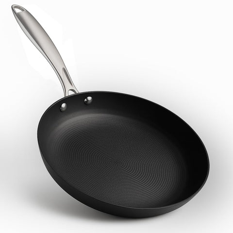 Vinod Ferona Lightweight Cast Iron Frying Pan -1.9 L, 26 cm | No Seasoning Required | Steel Riveted Handle | Metal Spoon Friendly | Gas Stove Compatible | Rust-Proof | No PTFE & PFOA | 2-Year Warranty