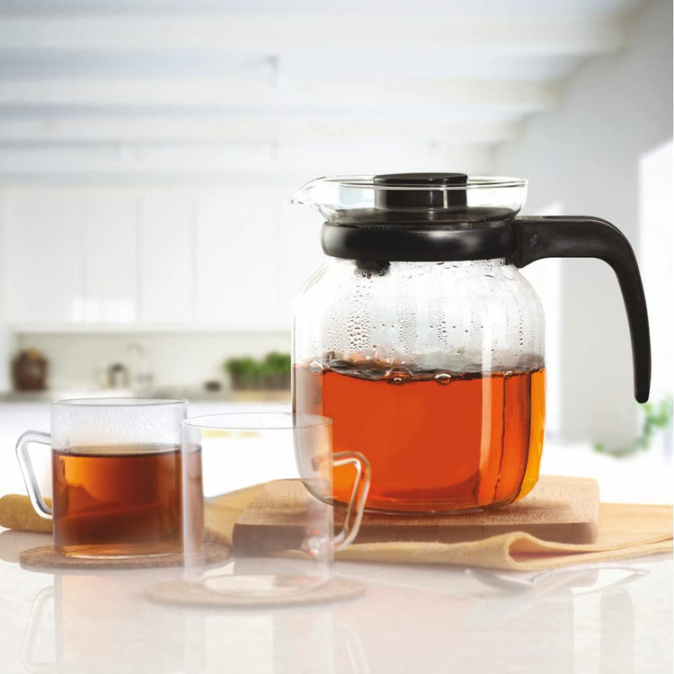 Borosil Carafe Flame Proof Glass Kettle with Inbuilt Strainer with 2 mugs