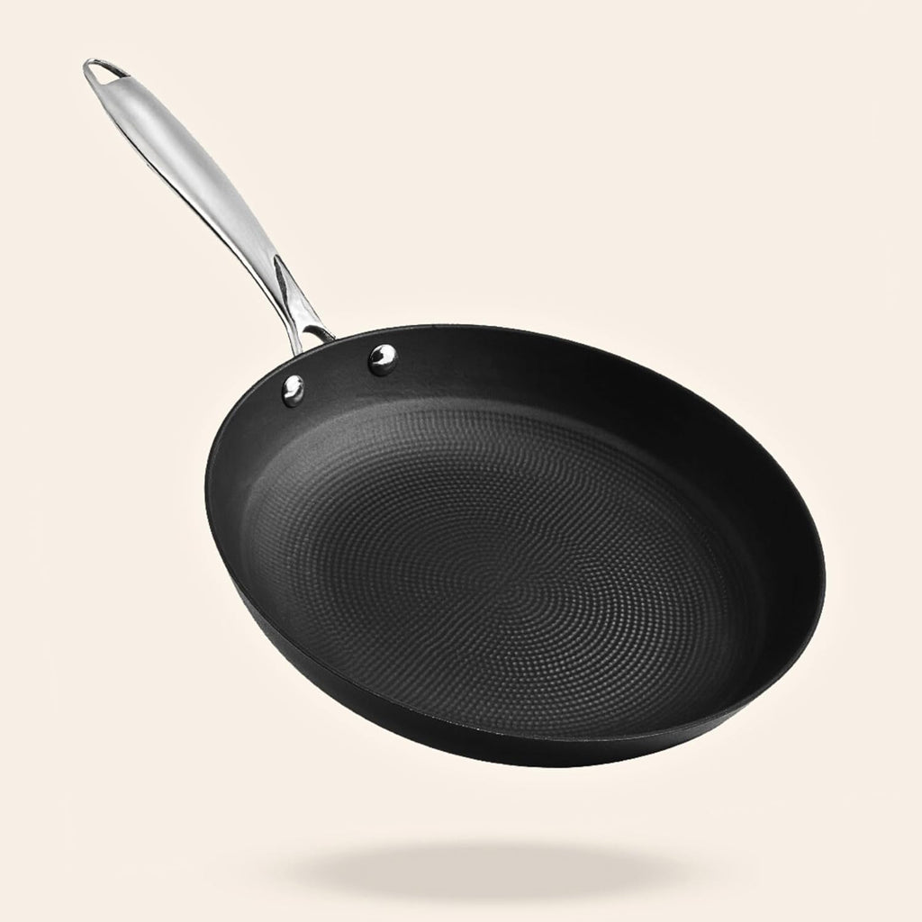 Vinod Ferona Lightweight Cast Iron Frying Pan -1 L, 22 cm | No Seasoning Required | Steel Riveted Handle | Metal Spoon Friendly | Gas Stove Compatible | Rust-Proof | PTFE & PFOA Free | 2-Year Warranty