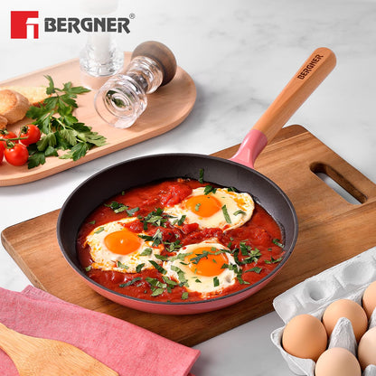 BERGNER Excalibur Lightweight Cast Iron Frypan 18cm, Sturdy Wooden Handle, Non-Stick Coating, PFAS Free, Perfect Heat Distribution, Elegant Design - Induction and Gas Stove Ready (Pink)